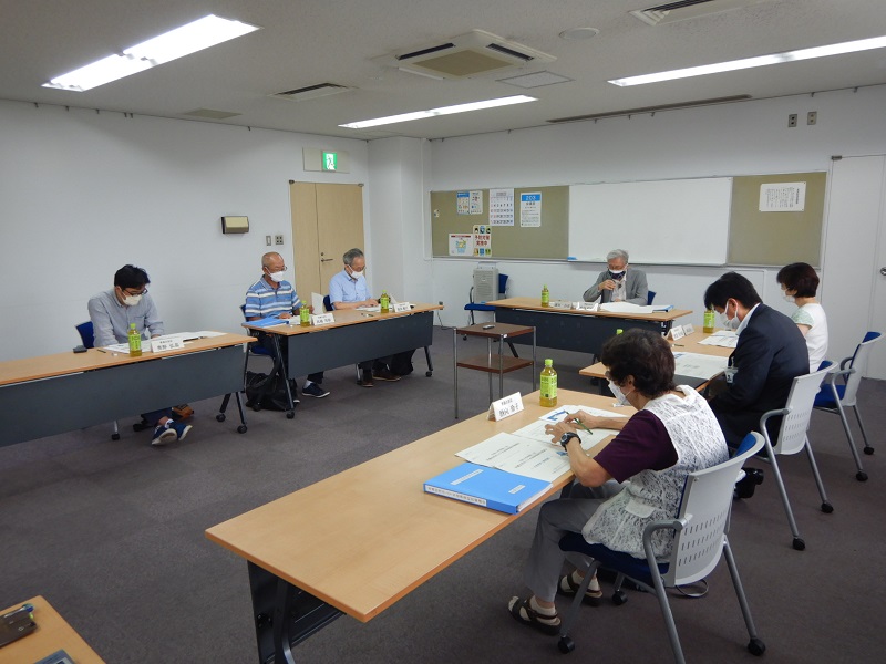 会議の様子の画像