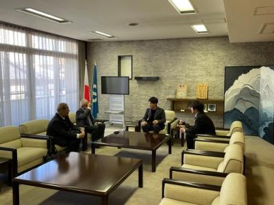 谷口公一FMラインウェーブ株式会社代表取締役社長らとの面談