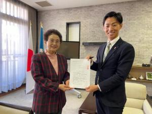 日本共産党美濃加茂市委員会より2024年度予算編成に対する要望書受理