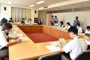 中学校生徒会一日市長体験（西中学校・東中学校）