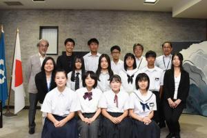 市青少年派遣事業（姉妹都市オーストラリア・ダボ）派遣団激励