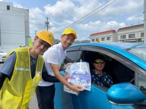 交通安全啓発活動（人波作戦）参加