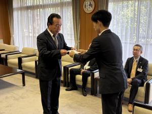辞令交付