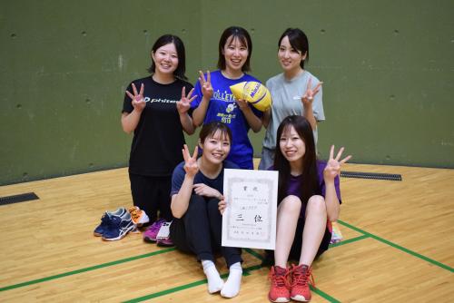 優勝チーム